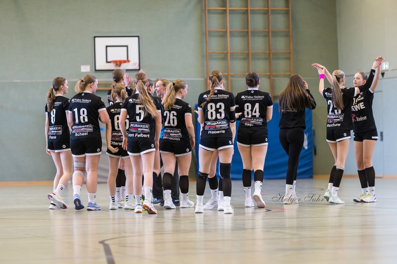 Bild 15 - wBJ SV Henstedt Ulzburg - Bramstedter TS : Ergebnis: 27:15